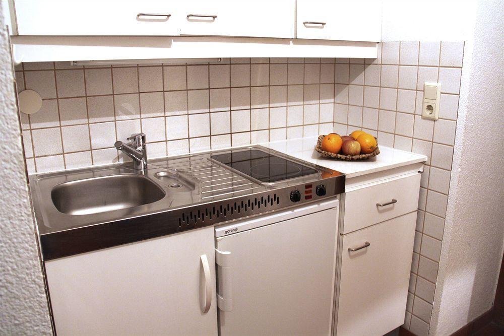 Checkvienna - Edelhof Apartments Экстерьер фото