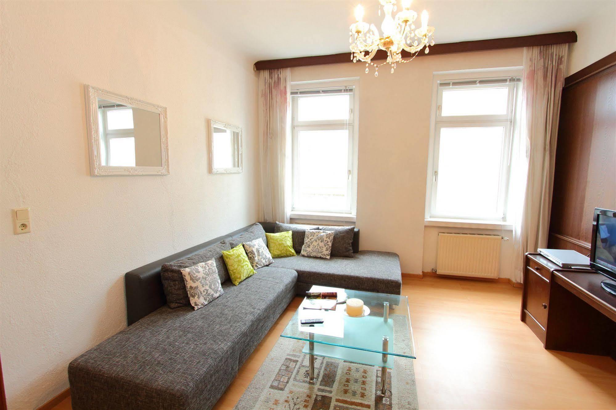Checkvienna - Edelhof Apartments Экстерьер фото