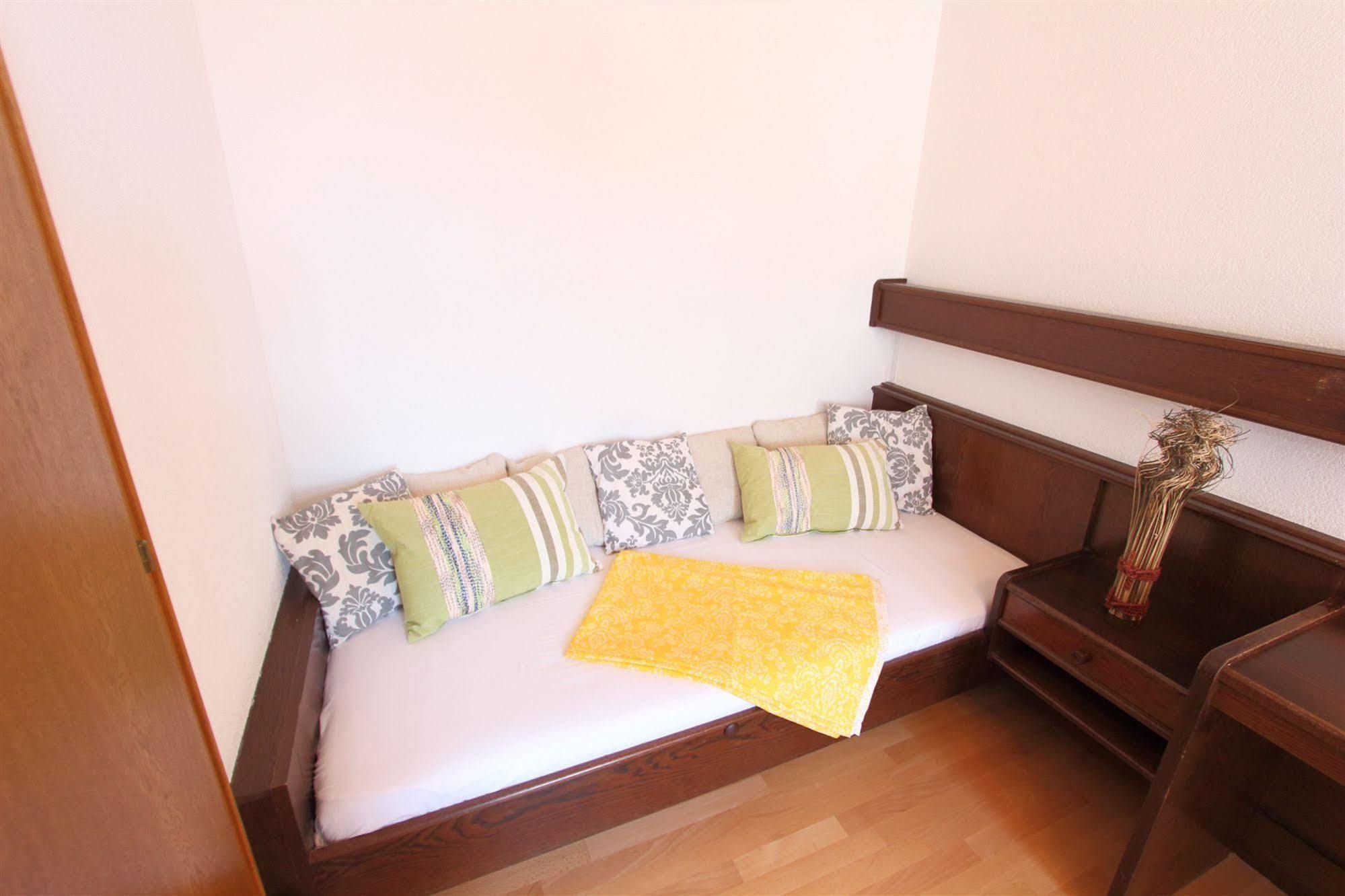 Checkvienna - Edelhof Apartments Экстерьер фото