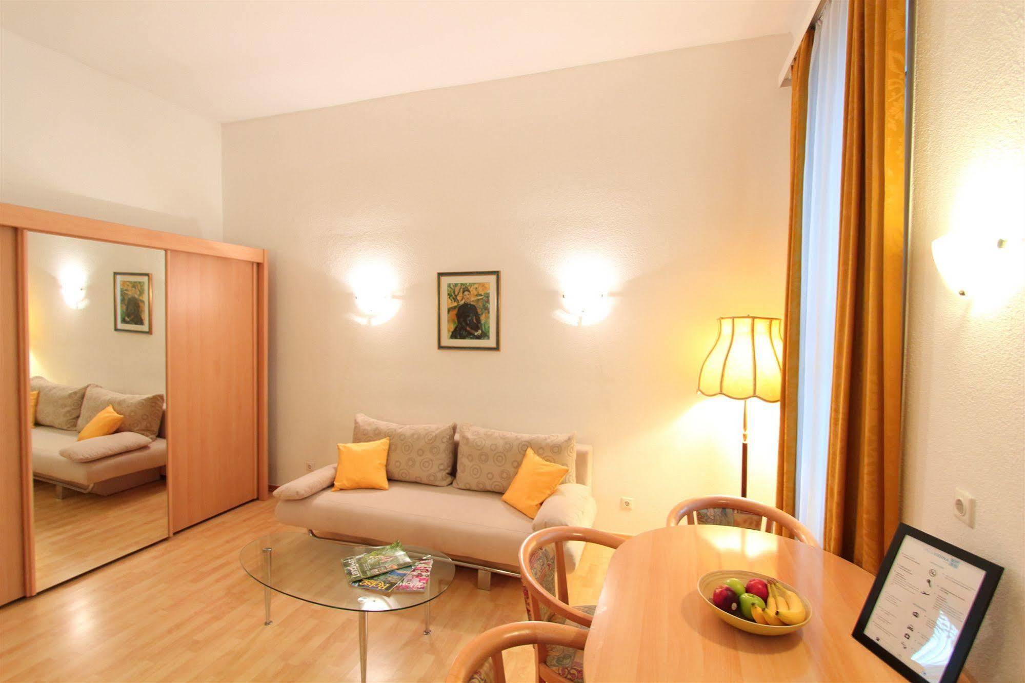 Checkvienna - Edelhof Apartments Экстерьер фото