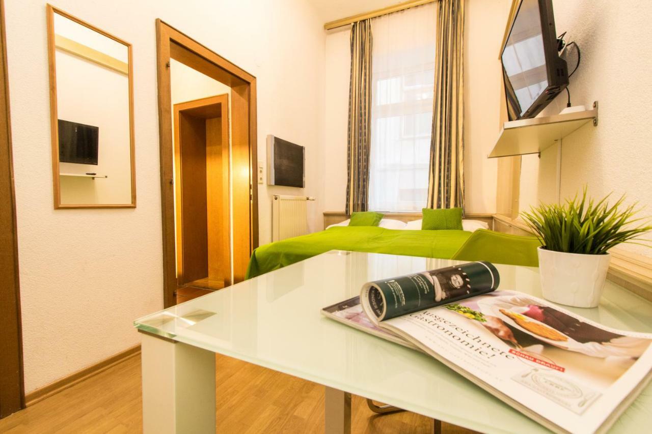 Checkvienna - Edelhof Apartments Экстерьер фото